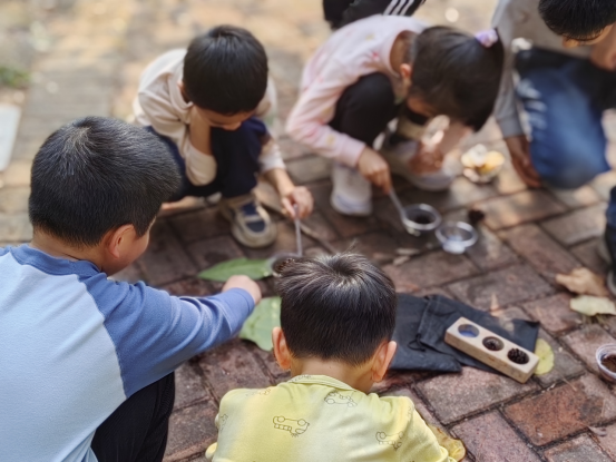 20260117“儿童友好 绿美童行”之“大树过冬的密码”亲子户外课堂新闻稿767